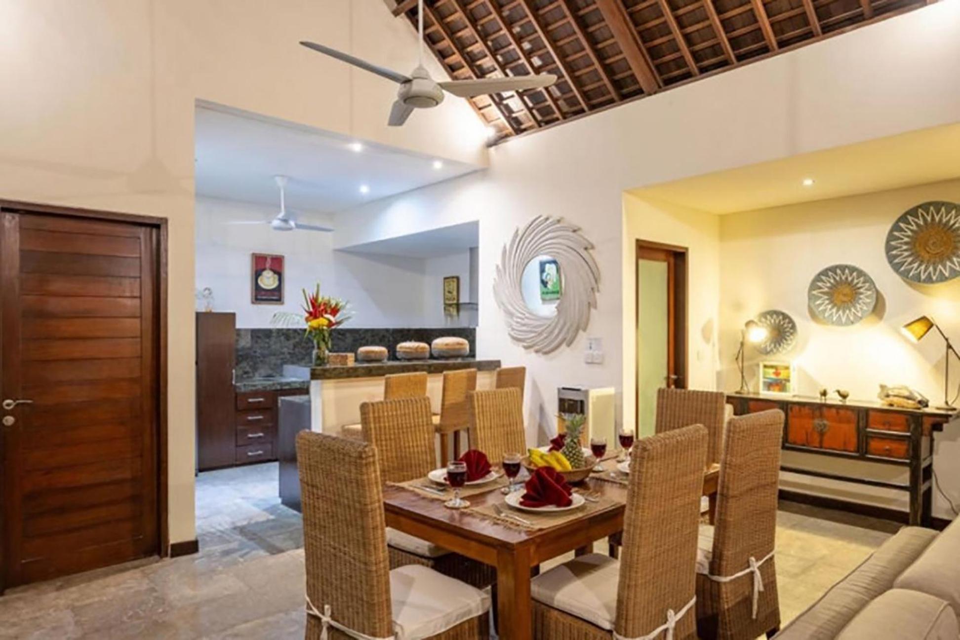 Villa Tiga Mangga Seminyak  Luaran gambar