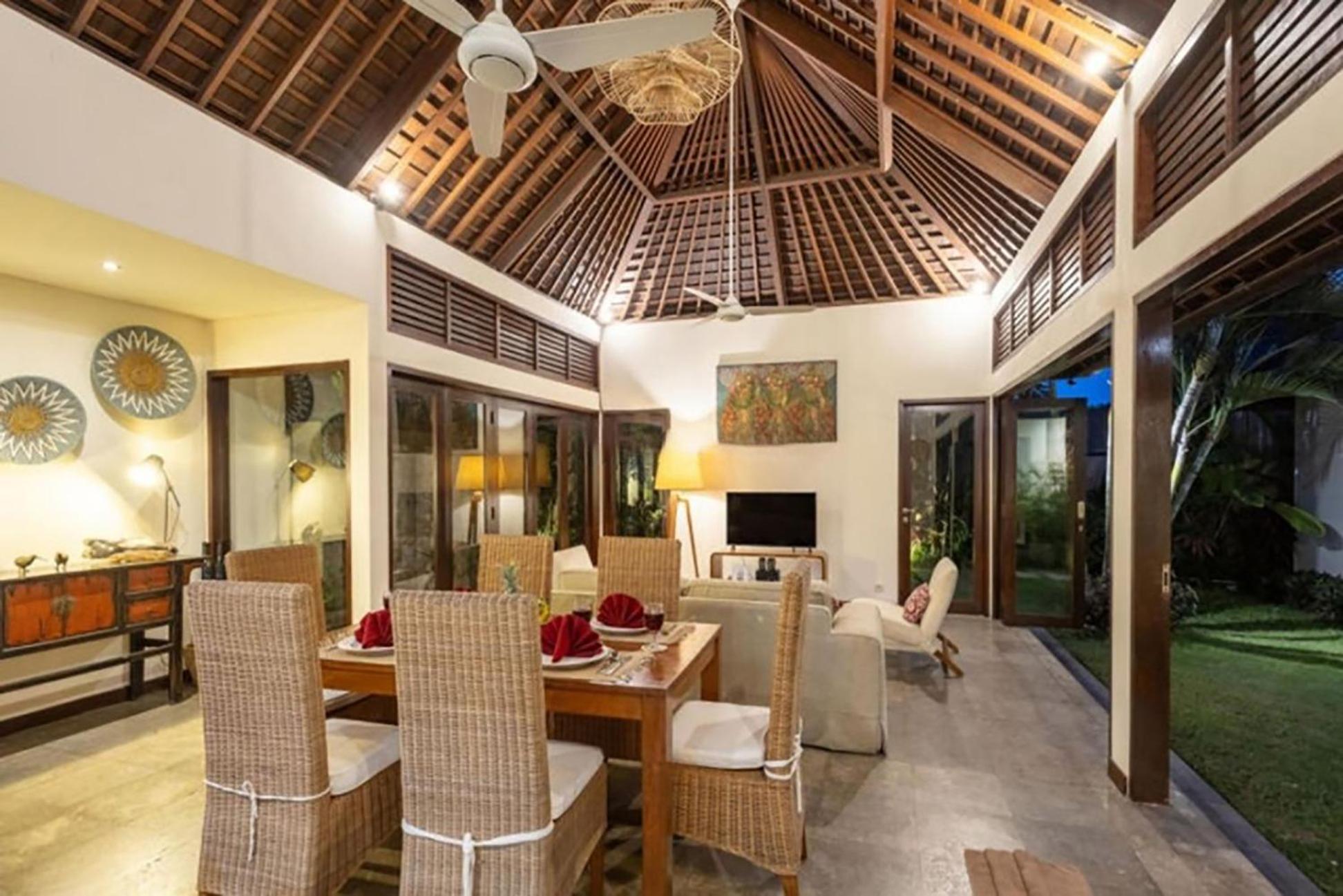 Villa Tiga Mangga Seminyak  Luaran gambar